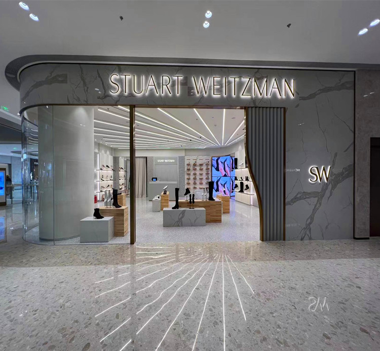STUART WEITZMAN